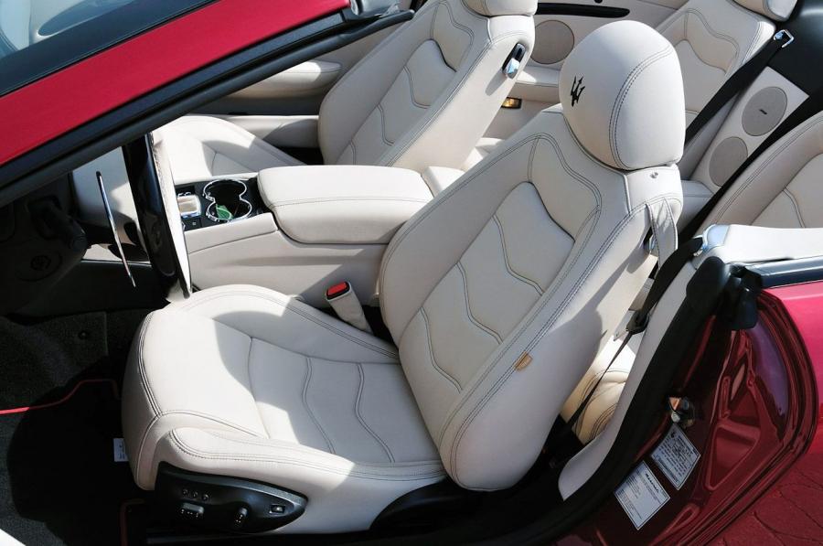  Maserati GranTurismo Convertible Sport 2012 года  (фото 26 из 43)
